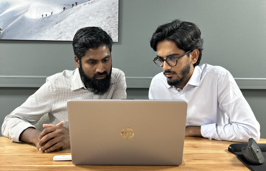 philippe sandjivy et yahya noorgate, consultants finance